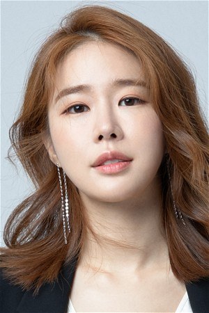 Yoo In-na
