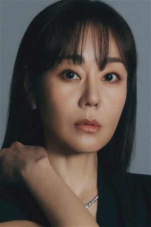 Kim Yun-jin